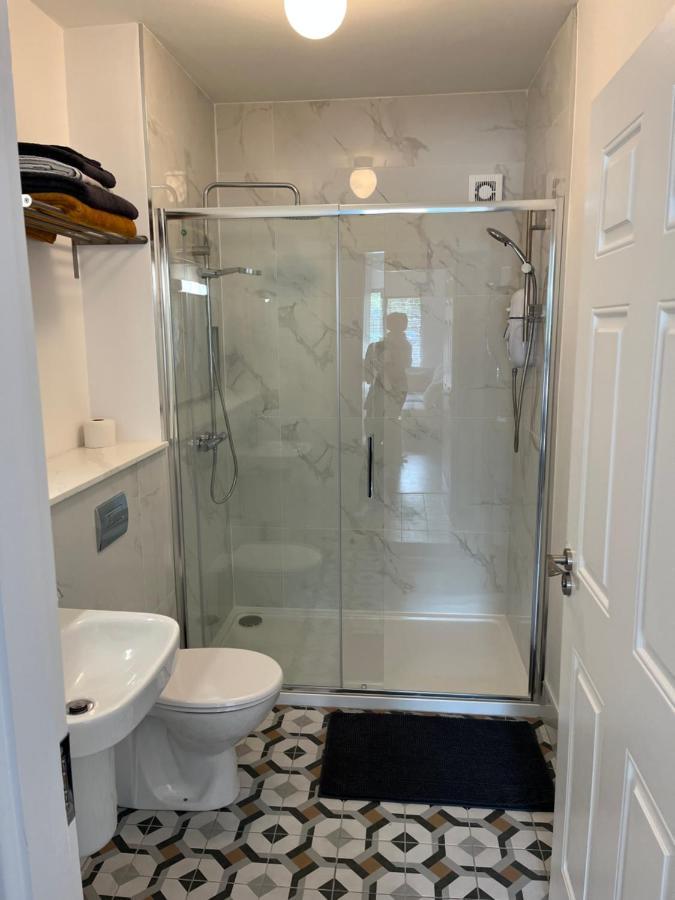 2 Bedroom Apartment Central Town Location Enniscorthy Dış mekan fotoğraf
